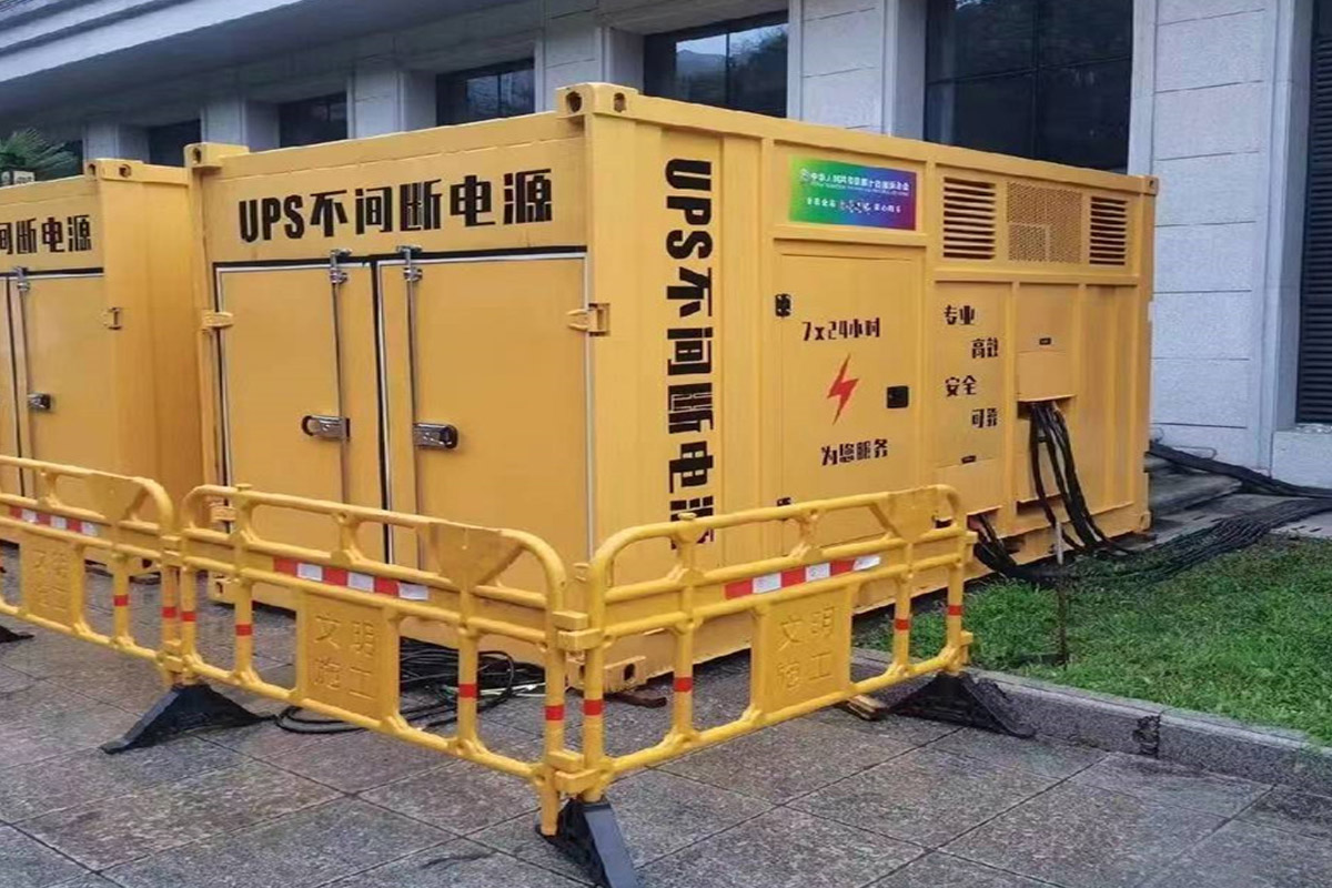 武陟发电机租赁施工现场